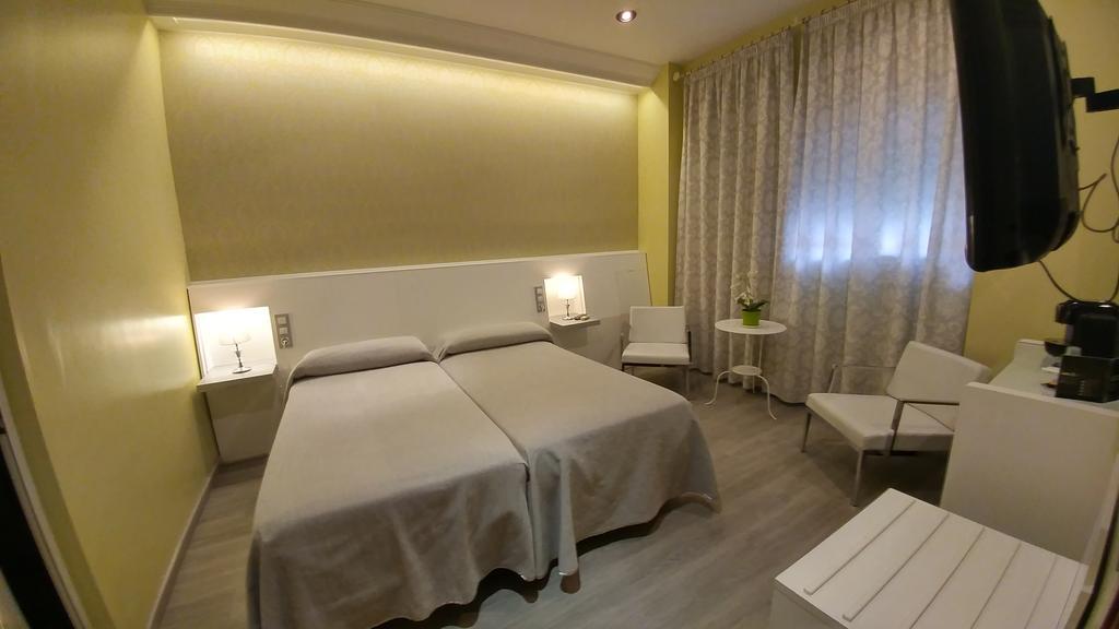Hostal Paris San Fernando Eksteriør bilde