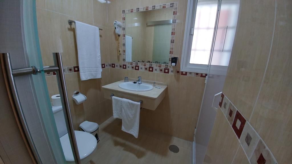 Hostal Paris San Fernando Eksteriør bilde